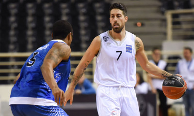 ΠΑΟΚ: Ο Γιάννης Αθηναίου... έπαθε Στεφ Κάρι (video)