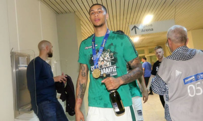 Ο Ζακ Όγκαστ για... Παναθηναϊκό και Εθνική ομάδα (photos)