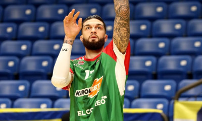 Πήρε… παραμάζωμα δύο αντιπάλους κι έδωσε τη νίκη στην Μπασκόνια ο Πουαριέ! (video)