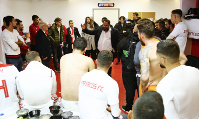 Η ομιλία του Μαρινάκη στα αποδυτήρια του Ολυμπιακού (video)