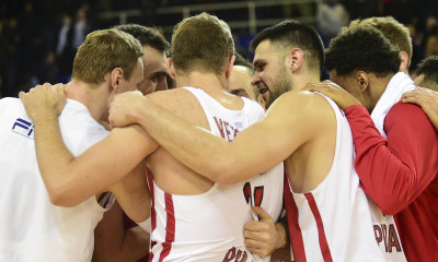 Ολυμπιακός: Έτσι πέρασε από τη Βαρκελώνη με... οδοστρωτήρα Μιλουτίνοφ! (video)