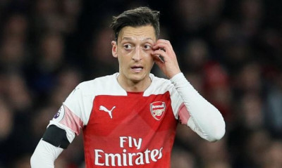 Αποχωρεί από την Άρσεναλ ο Οζίλ!