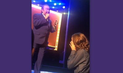 Συγκινεί ο Τόλης Βοσκόπουλος – Η αφιέρωση στην κόρη του και τα κλάματα!