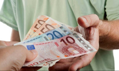 Αναδρομικά - ένστολοι: Ανατροπή με επιπλέον ποσά - Ποιοι θα λάβουν μεγαλύτερες επιστροφές