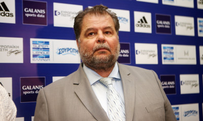 Μπαταγιάννης: «Λειτουργεί το πείραμα των ξένων διαιτητών»