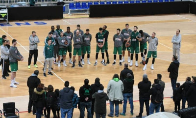 Στο ΟΑΚΑ η Θύρα 13: «Τυχεροί που είναι στον Παναθηναϊκό ο Πιτίνο, πιστεύουμε σε εσάς» (video+photos)