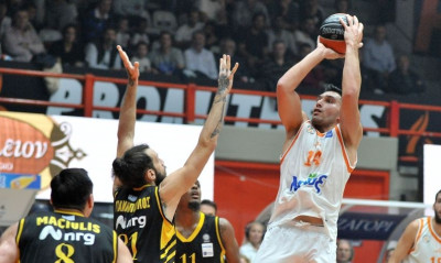 Κασελάκης: «Έτοιμοι για ένα σκληρό παιχνίδι»