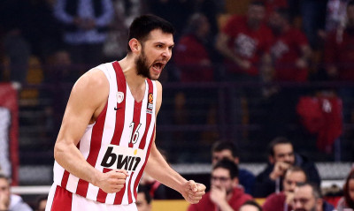 Παπανικολάου: «Νιώθουμε σιγουριά με τον Νίκολα»