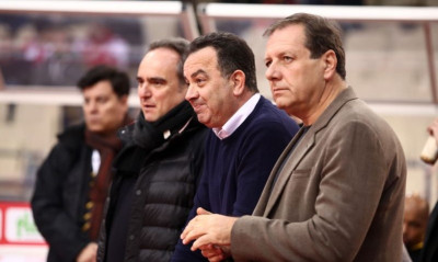 Ολυμπιακός – ΑΕΚ: Με Μάκη Αγγελόπουλο στο ΣΕΦ η Ένωση (photos)