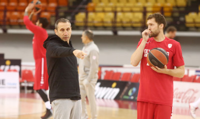 Μπλατ: «Έχουμε τα πόδια μας στο έδαφος, να παίξουμε το καλύτερο μας μπάσκετ με Μπασκόνια»