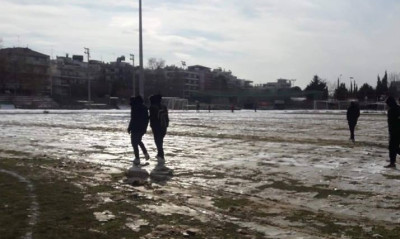 Football League: Αναβολή και στα τρία παιχνίδια