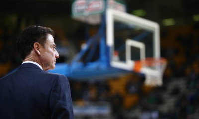 Πιτίνο: «Να παίξουμε καλή άμυνα με τη Μπαρτσελόνα» (video)