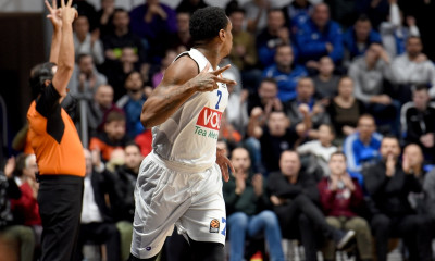 Μπούντουτσνοστ-Νταρουσάφακα 75-74: Μίλησε στο τέλος ο Κόουλ (photos)