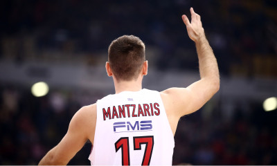Euroleague: Το αφιέρωμα για τον 200αρη Μάντζαρη (video)