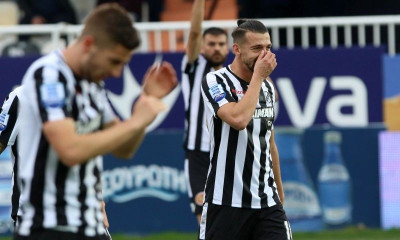 Το πανό των οπαδών του ΟΦΗ για τη Μακεδονία (photo)