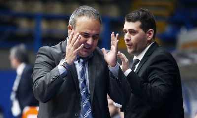 Τέλος από τον Κολοσσό ο Φλεβαράκης, παίζει για αντικαταστάτης ο Παππάς