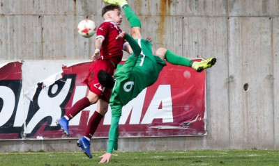 Εντυπωσιακό γκολ αλά Ζλάταν από παίκτη της Κ19 του Παναθηναϊκού! (vids)