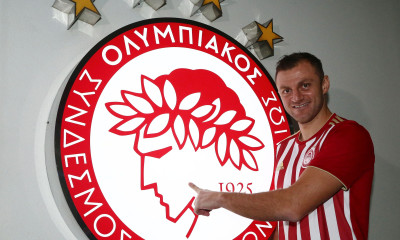 Αβραάμ: «Όνειρο η επιστροφή στον Ολυμπιακό. Θα δώσω τα πάντα για την ομάδα»