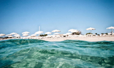 Ξαναμμένα ζευγάρια καταστρέφουν διάσημη παραλία κάνοντας σεξ στους αμμόλοφους (photo)