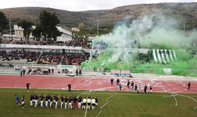 Παναργειακός-Καλαμάτα: Διαμαρτυρίες και επεισόδια μετά το φινάλε (video)