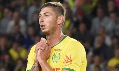 Βρέθηκαν συντρίμμια στη Μάγχη από το αεροπλάνο του Σάλα!