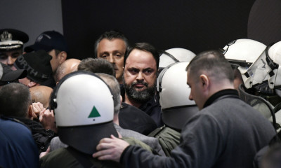 ΠΑΟΚ-Ολυμπιακός: Ένταση στα αποδυτήρια με Μαρινάκη (video)