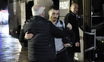 ΠΑΟΚ-Ολυμπιακός: Στην Τούμπα με Ιβάν Σαββίδη η «ασπρόμαυρη» αποστολή (photos)