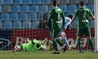 Την έφερνε βαρέως ο Κλάους την «πόρτα» από τον Παναθηναϊκό