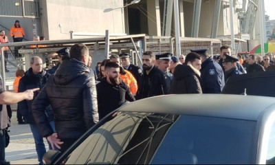 ΠΑΟΚ-Ολυμπιακός: Στο «φρούριο» της Τούμπας η οικογένεια Σαββίδη (photos)