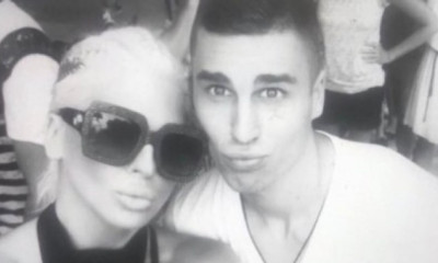 Γελένα σε Βράνιες: «Μου αρέσει όταν σηκώνεις τα πόδια μου στους ώμους σου και με...» (photos)