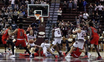 «Ένα χιτσκοκικό, γκρανγκινιολικό φινάλε...»