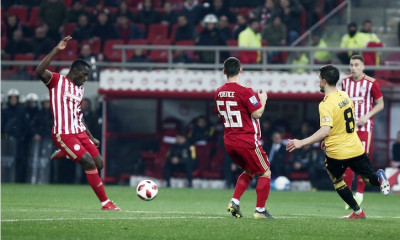 Ολυμπιακός-ΑΕΚ: Με σουτάρα του Καμαρά ισοφάρισε ο Ολυμπιακός! (photos)