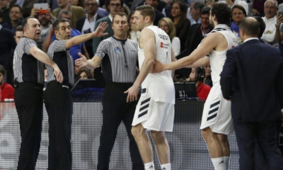 Όλα όσα έγιναν στο δραματικό φινάλε του Ρεάλ Μαδρίτης – Μπαρτσελόνα (video)