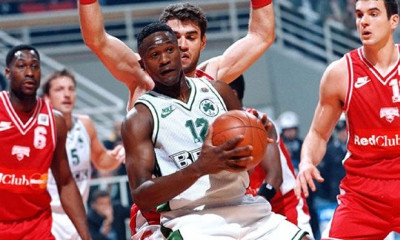 Σαν Σήμερα: Όταν ο Ντομινίκ «έλαμπε» απέναντι στον Ολυμπιακό! (video+photos)