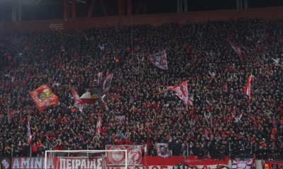 Θύρα 7: «Μαρτίνς μήπως να τα μαζεύεις και να φεύγεις;»