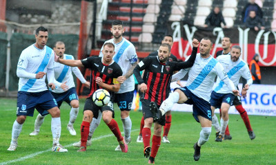 Football League: Ντέρμπι στο Καυτανζόγλειο