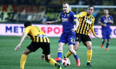 ΑΕΚ: Αγωνία για Μπακάκη, Σιμόες