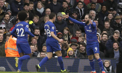 Συνεχίζει να κυνηγάει την Γιουνάιτεντ η Τσέλσι (video)