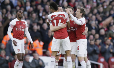 «Φρένο» στη Γιουνάιτεντ έβαλε η Άρσεναλ (video)