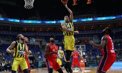 Πάτησε γκάζι και... εξαφανίστηκε η Φενέρμπαχτσε!