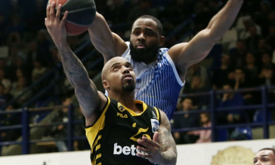 ΑΕΚ-ΠΑΟΚ: Κάνει αγώνα δρόμου ο Θίοντορ! (photo)