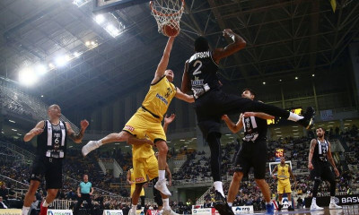 ΑΕΚ – ΠΑΟΚ: Τα… άγρια καρφώματα των «κιτρινόμαυρων» (videos+photos)