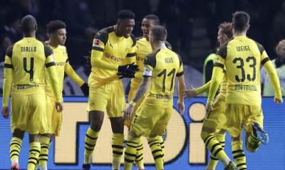 «Θρίλερ» στο Βερολίνο με νικήτρια τη Ντόρτμουντ (video)