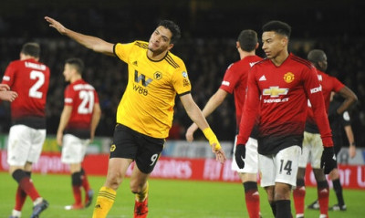 Στα ημιτελικά μετά από 21 χρόνια η Γουλβς, «πέταξε» εκτός τη Γιουνάιτεντ (video+photos)