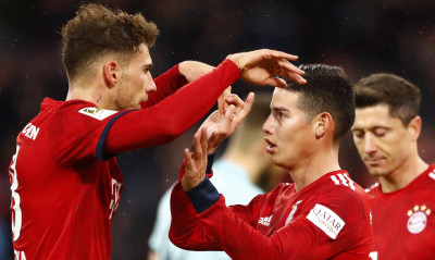 Με «εξάρα» στην κορυφή η Μπάγερν (video)