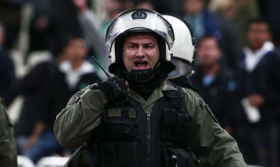 Ένωση Αστυνομικών: «Να φύγει τώρα η αστυνομία από τα γήπεδα»