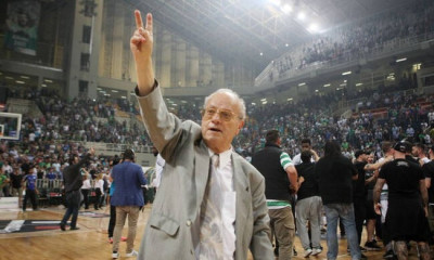 Θύρα 13 για Θανάση Γιαννακόπουλο: «Αντίο Τυφώνα» (photos)