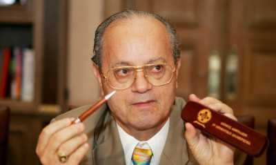 Τον γύρο του κόσμου η είδηση της απώλειας του Θανάση Γιαννακόπουλου (photos)