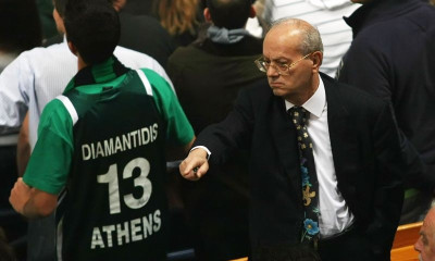 Μπαρτσελόνα: Τίμησε τη μνήμη του Θανάση Γιαννακόπουλου (photo)