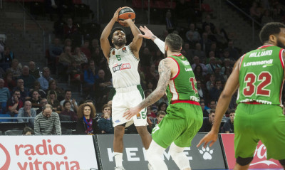 Live το τρίτο ημίχρονο από το Παναθηναϊκός ΟΠΑΠ - Μπασκόνια